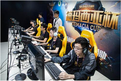 法国依然有 法国依然有