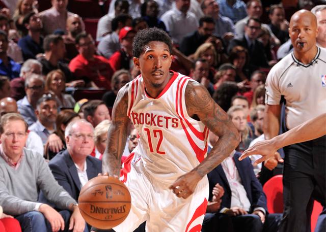 一些球迷高 一些球迷高